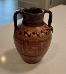 GeometricAmphoraMuseumCopy.jpg